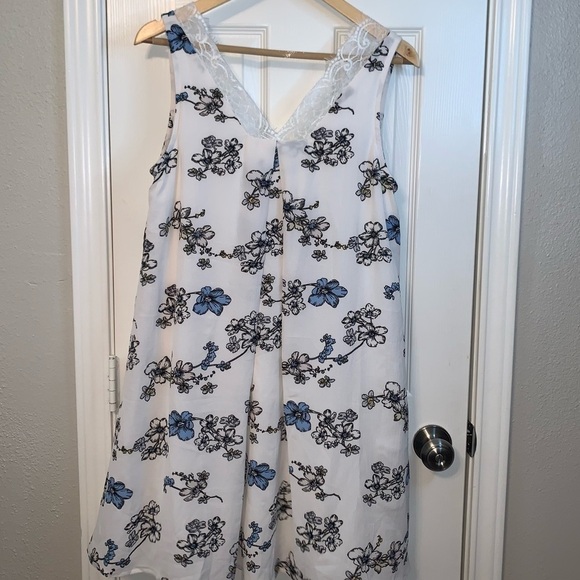 Bow and Arrow Floral Lace Deep V-Neck Sleeveless Boho Cottegecore Dress Small - Picture 6 of 9